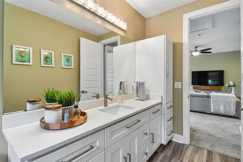 2107 Hargill Drive Orlando FL 32806