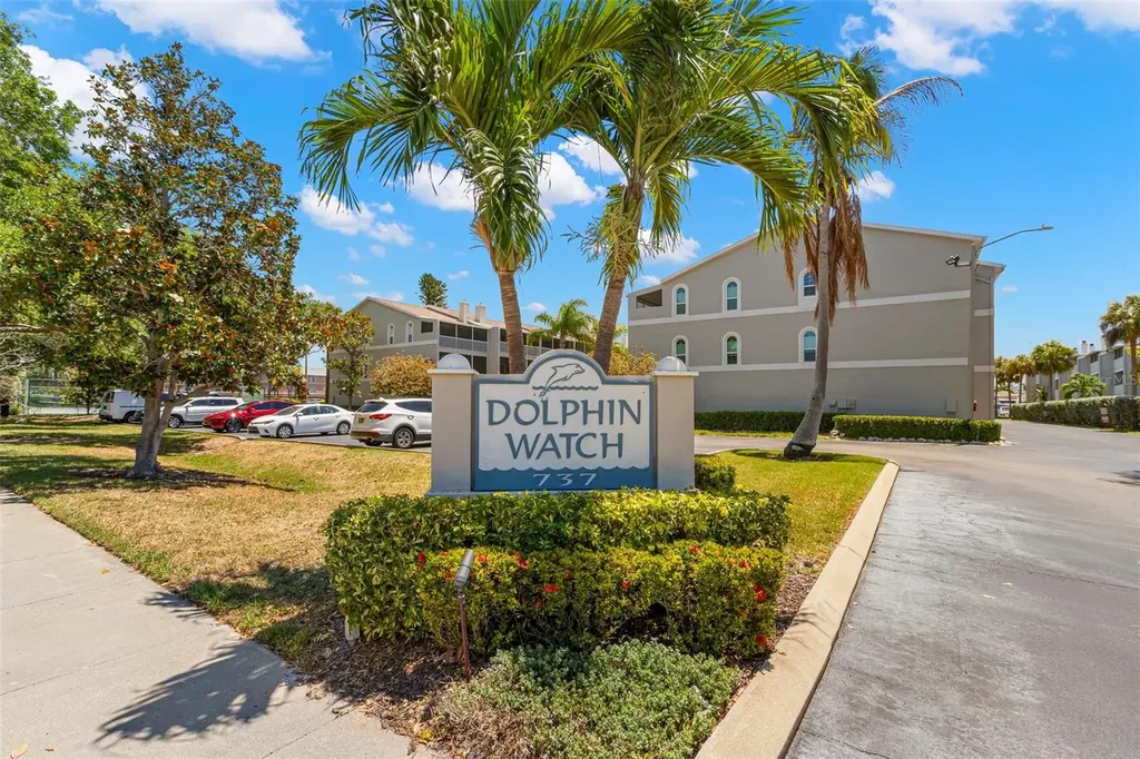 737 Pinellas Bayway S St Petersburg FL 33715