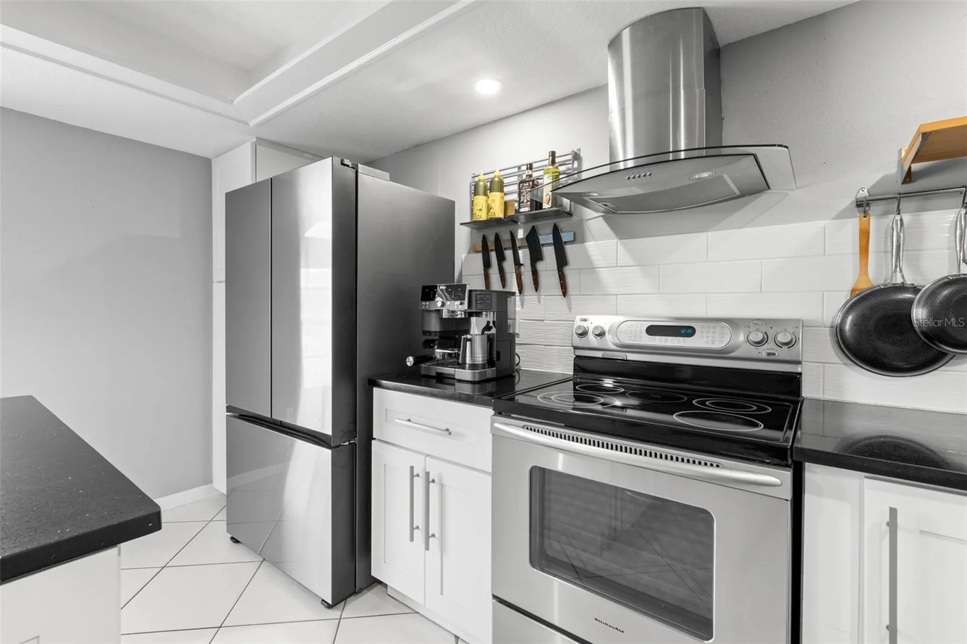 737 Pinellas Bayway S St Petersburg FL 33715