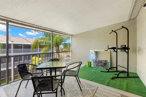 737 Pinellas Bayway S St Petersburg FL 33715