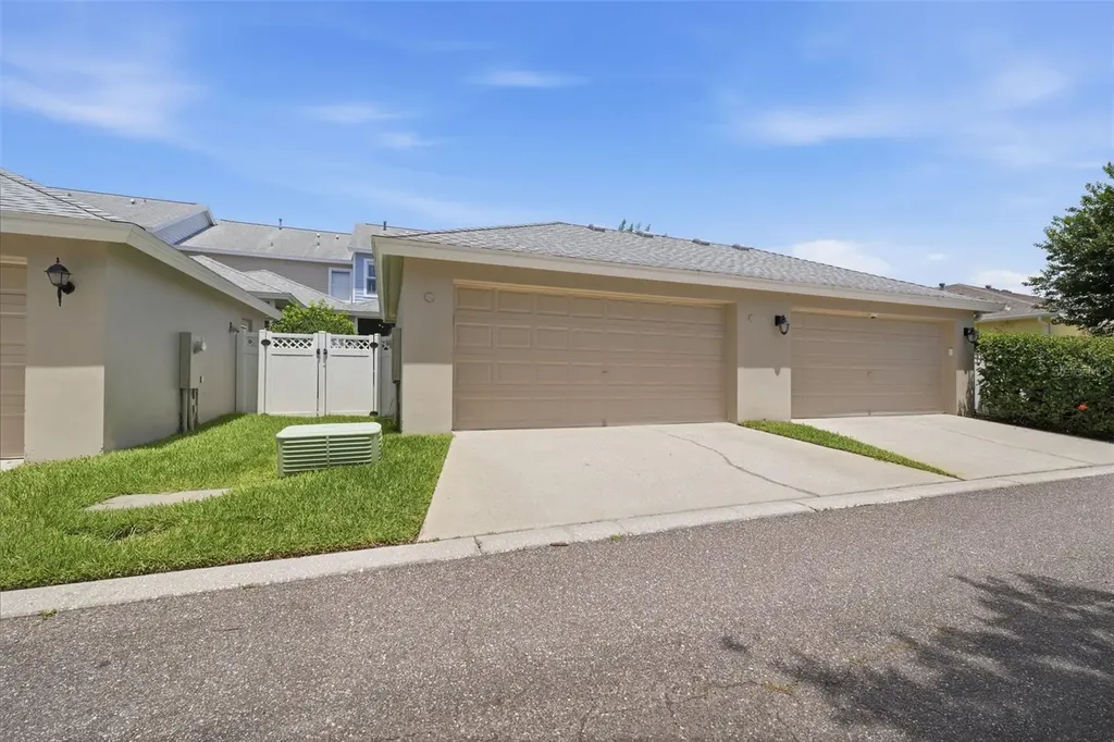 10016 Bentley Way Tampa FL 33626