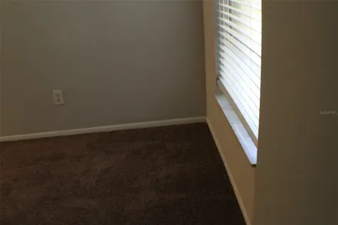 3944 Tumble Wood Tampa FL 33613