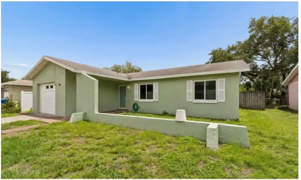 613 5th Avenue SE Largo FL 33771