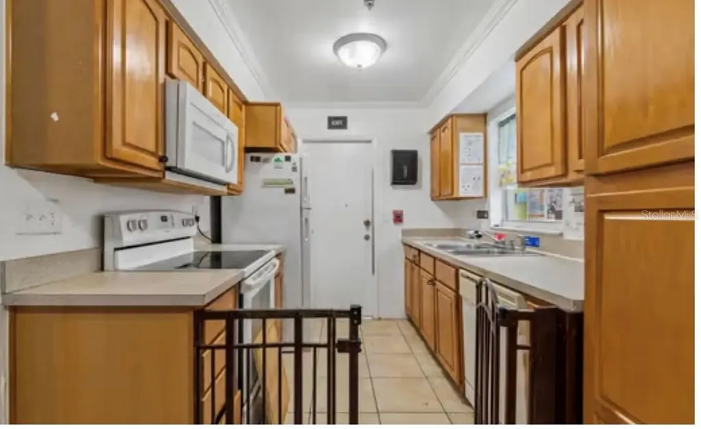 613 5th Avenue SE Largo FL 33771