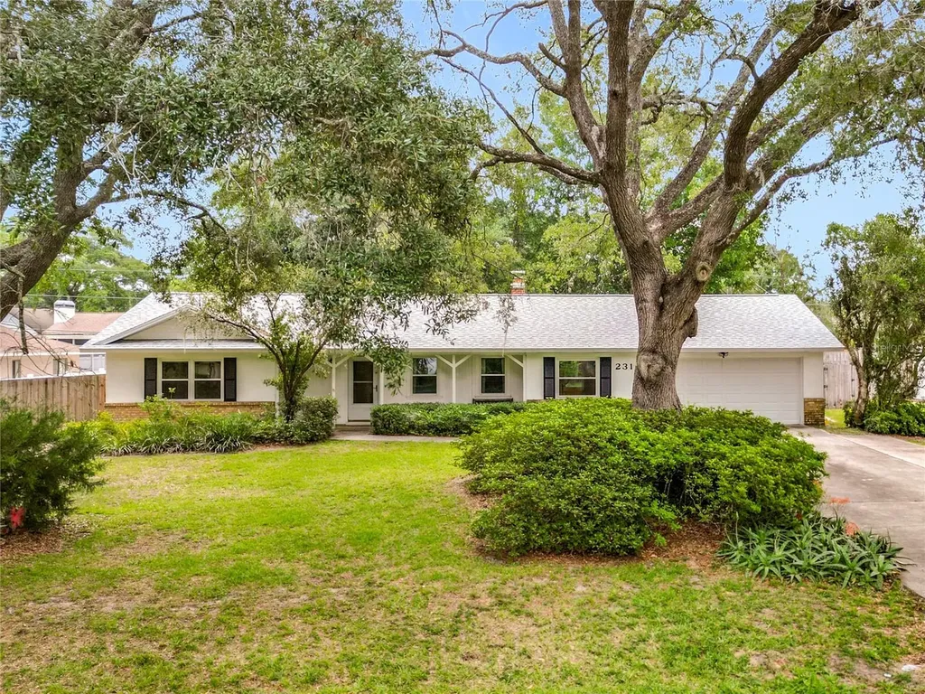 231 SE 52nd Court Ocala FL 34471