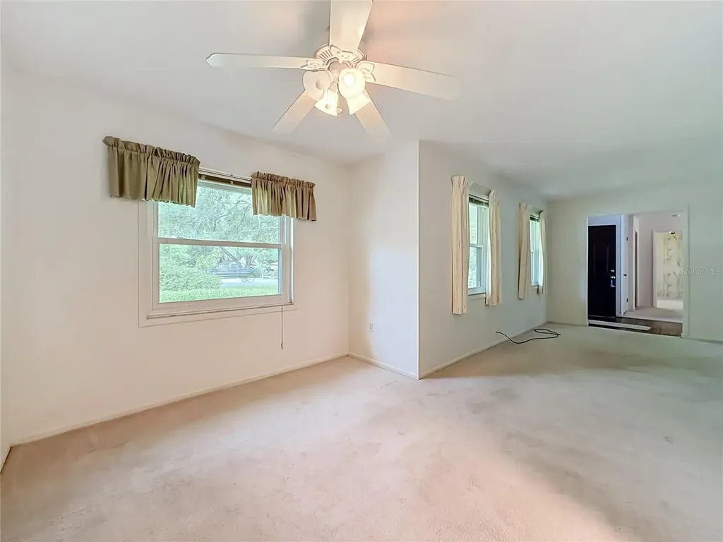 231 SE 52nd Court Ocala FL 34471