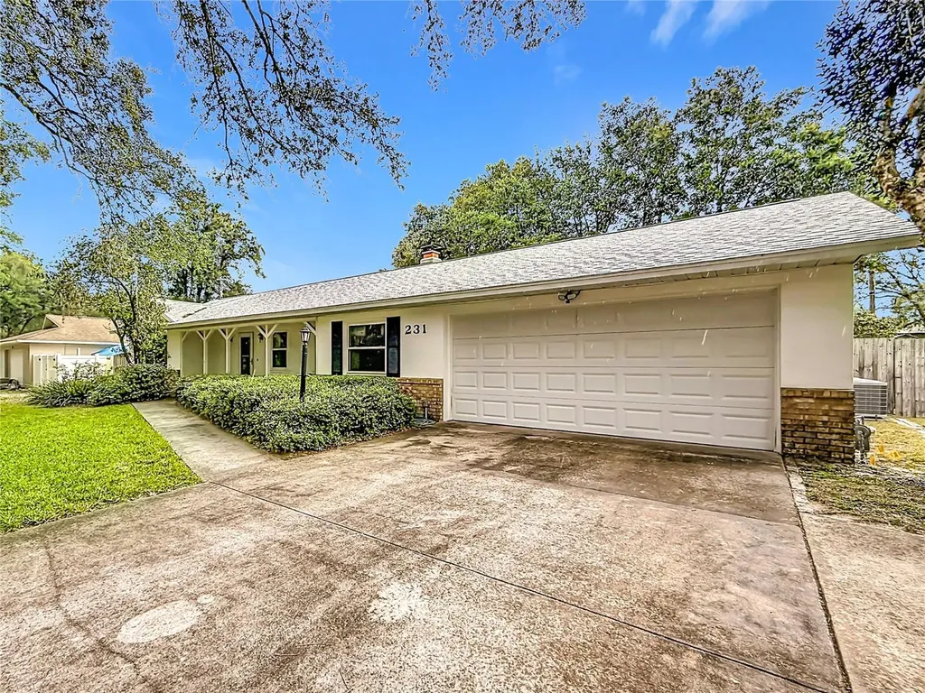 231 SE 52nd Court Ocala FL 34471