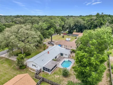 231 SE 52nd Court Ocala FL 34471