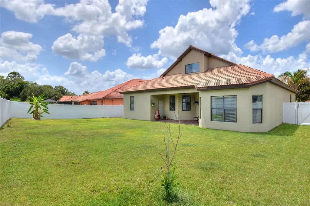3935 Sunset Lake Drive Lakeland FL 33810