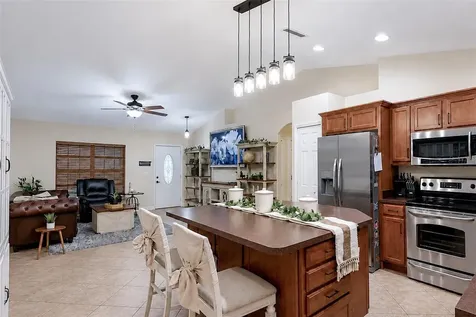 2864 Linda Drive Deland FL 32720