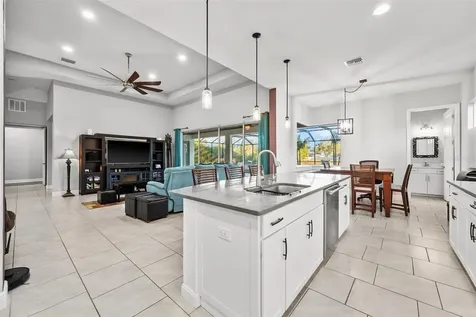 7484 Ripetta Street Sarasota FL 34240