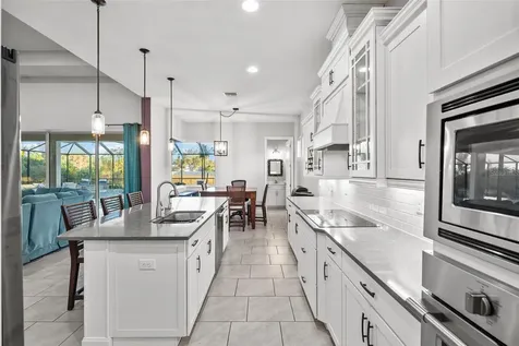 7484 Ripetta Street Sarasota FL 34240