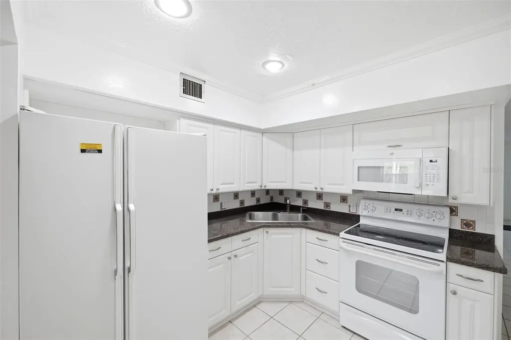 2434 Australia Way E Clearwater FL 33763
