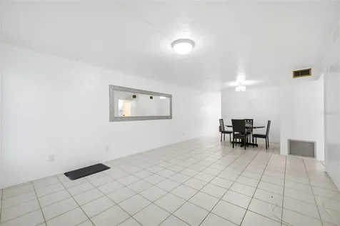 2434 Australia Way E Clearwater FL 33763