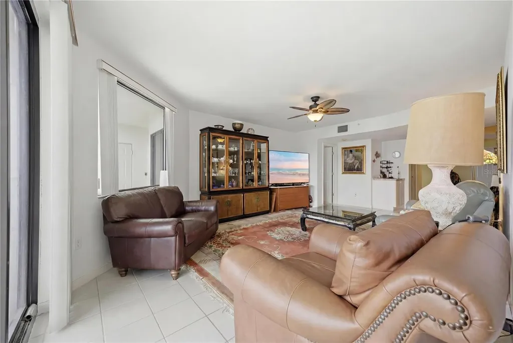670 Island Way Clearwater Beach FL 33767