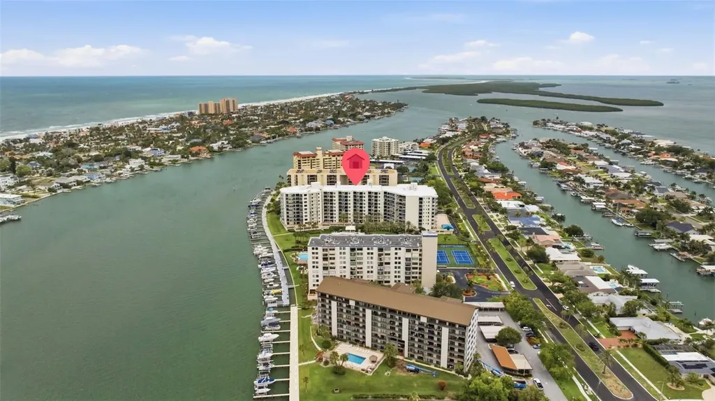 670 Island Way Clearwater Beach FL 33767