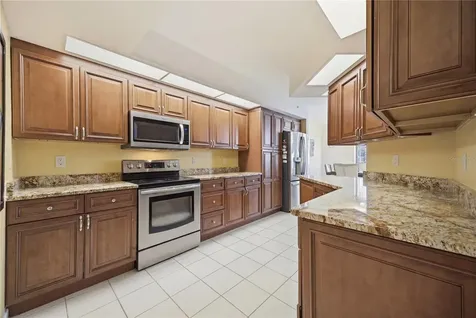 670 Island Way Clearwater Beach FL 33767