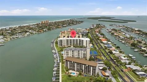 670 Island Way Clearwater Beach FL 33767