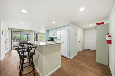 670 Island Way Clearwater Beach FL 33767