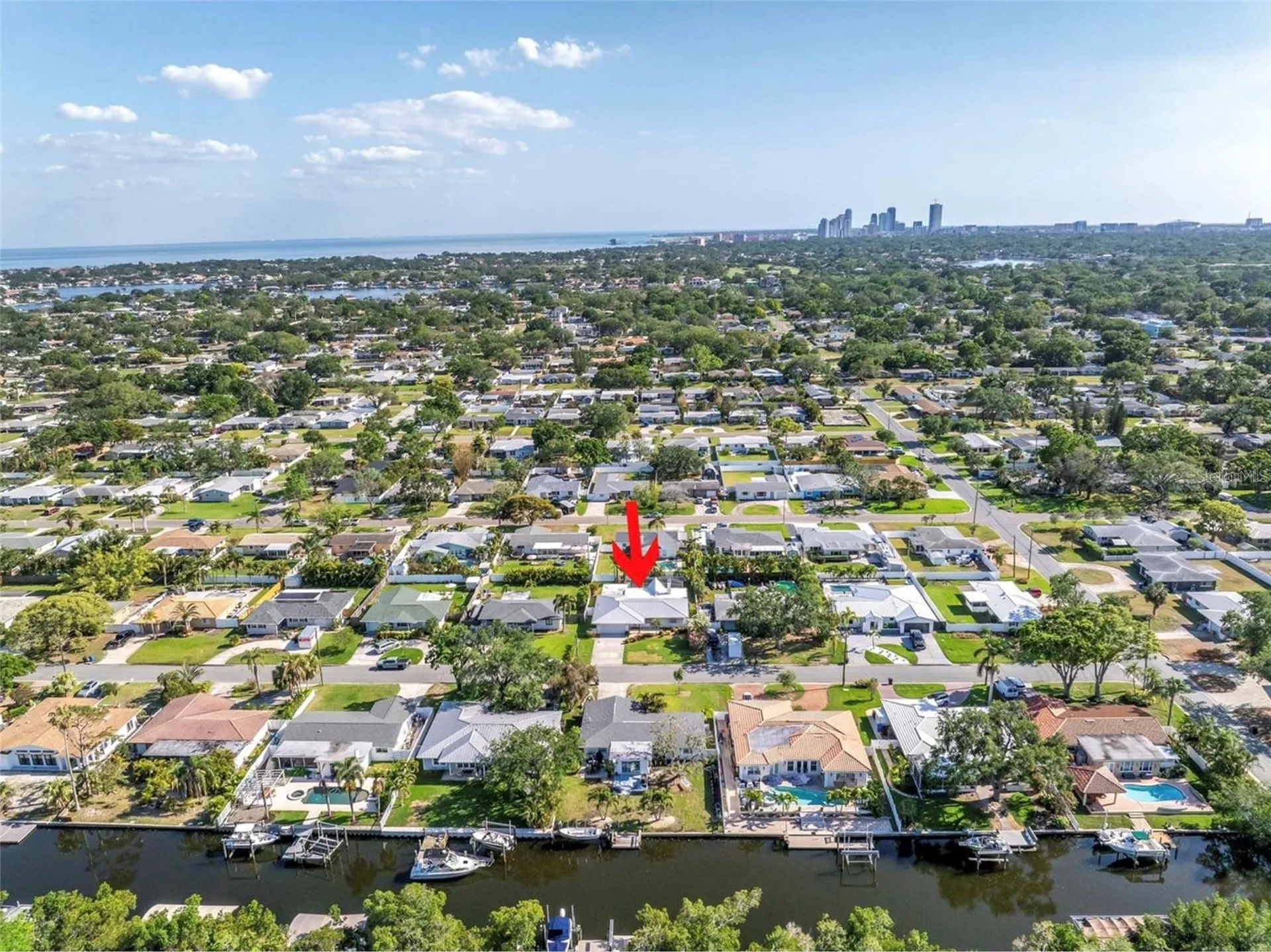 742 45th Avenue NE St Petersburg FL 33703
