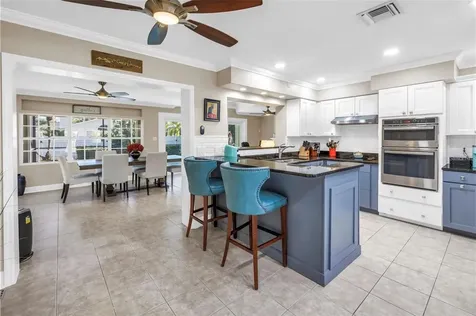 742 45th Avenue NE St Petersburg FL 33703
