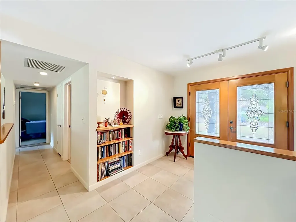 2157 Lake Drive Winter Park FL 32789