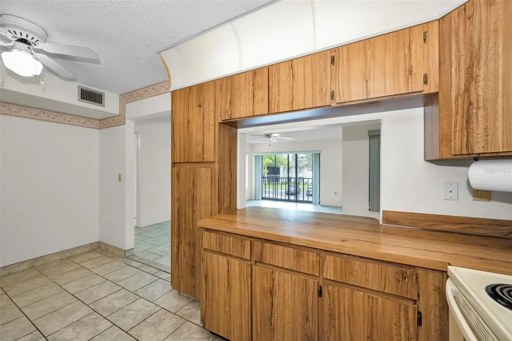 2687 Pine Ridge Way S Palm Harbor FL 34684