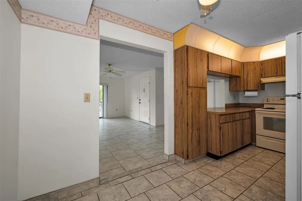2687 Pine Ridge Way S Palm Harbor FL 34684