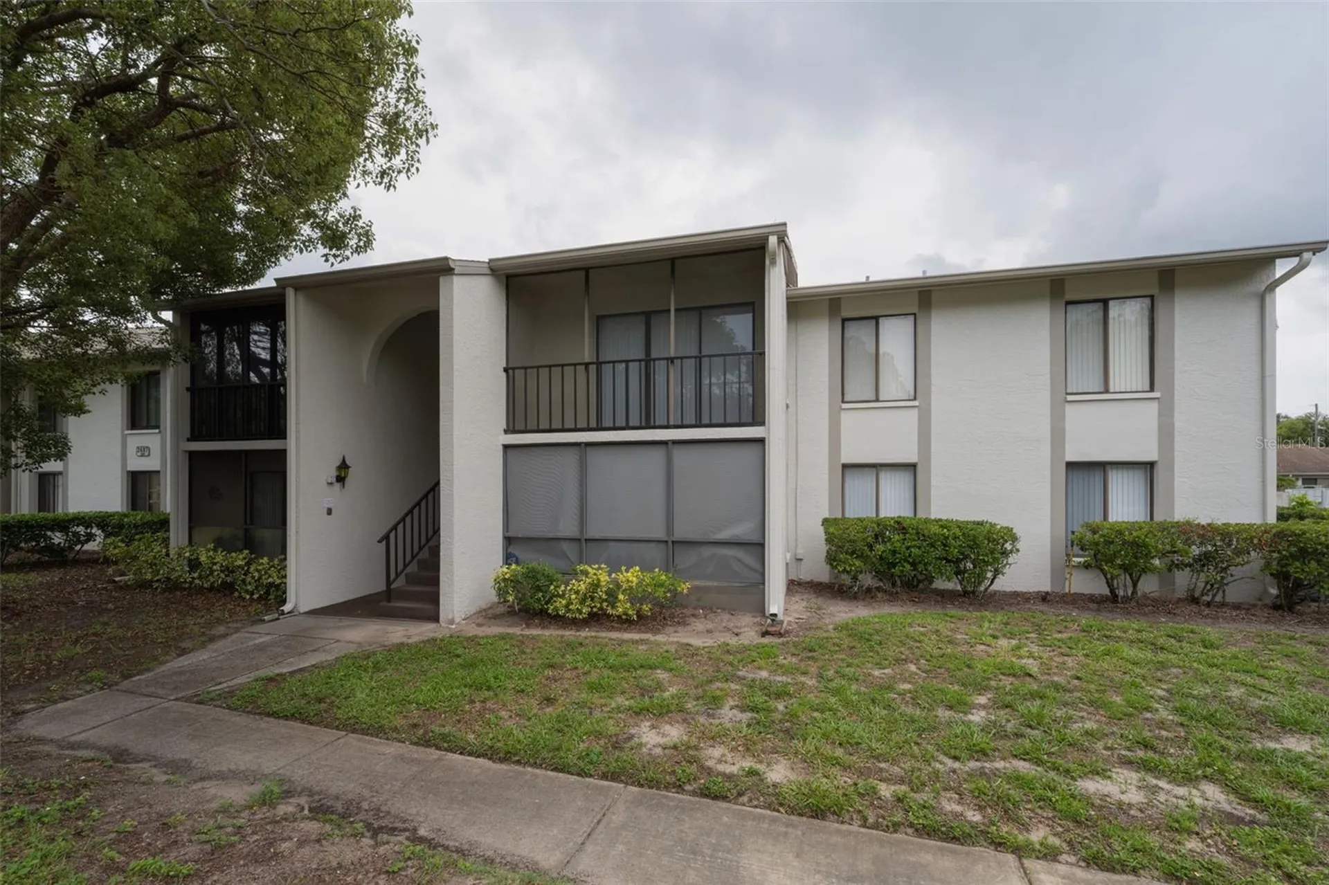 2687 Pine Ridge Way S Palm Harbor FL 34684
