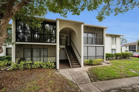 2687 Pine Ridge Way S Palm Harbor FL 34684