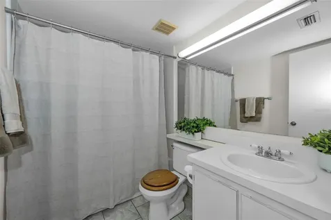2687 Pine Ridge Way S Palm Harbor FL 34684