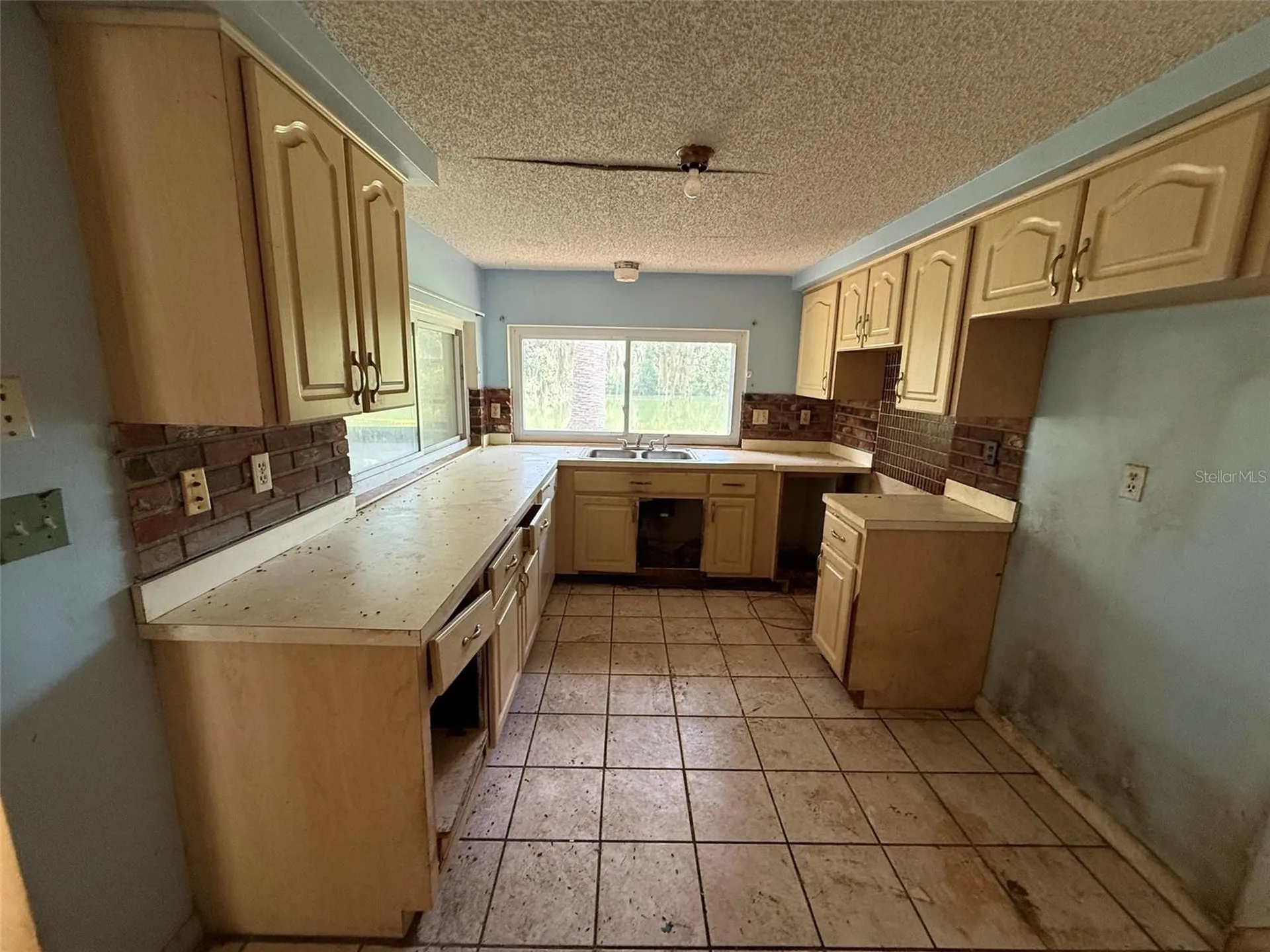 8018 Wildflower Row Hudson FL 34667