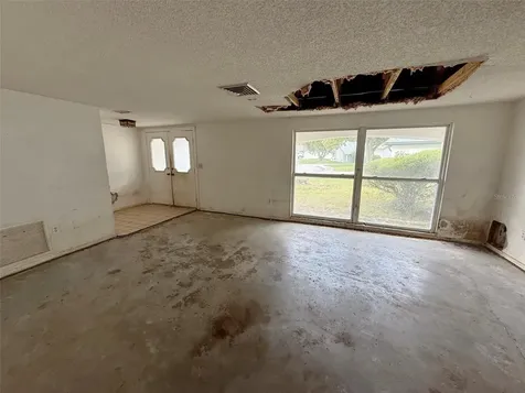 8018 Wildflower Row Hudson FL 34667