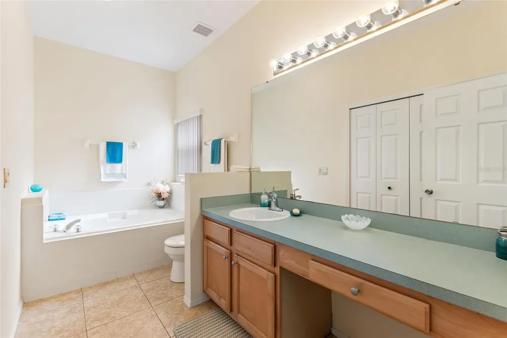 653 Jaybee Avenue Davenport FL 33897