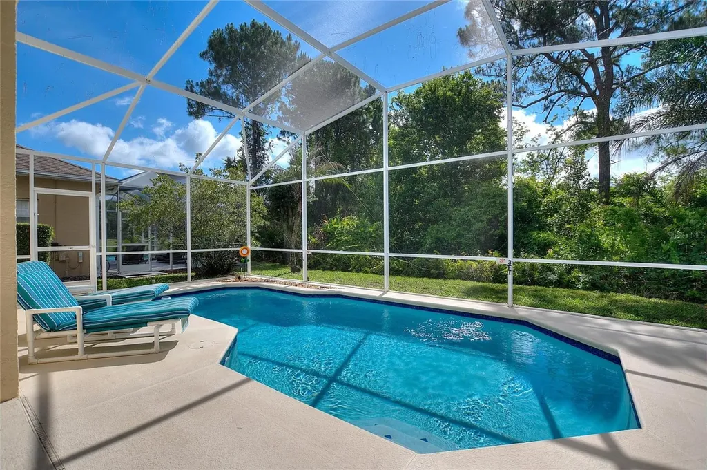653 Jaybee Avenue Davenport FL 33897