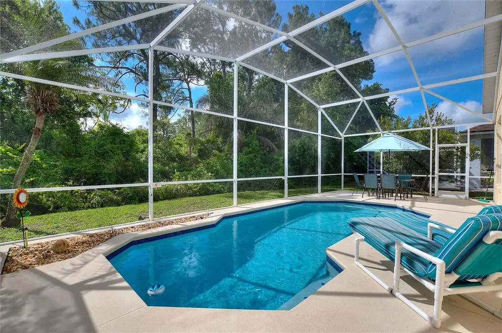 653 Jaybee Avenue Davenport FL 33897