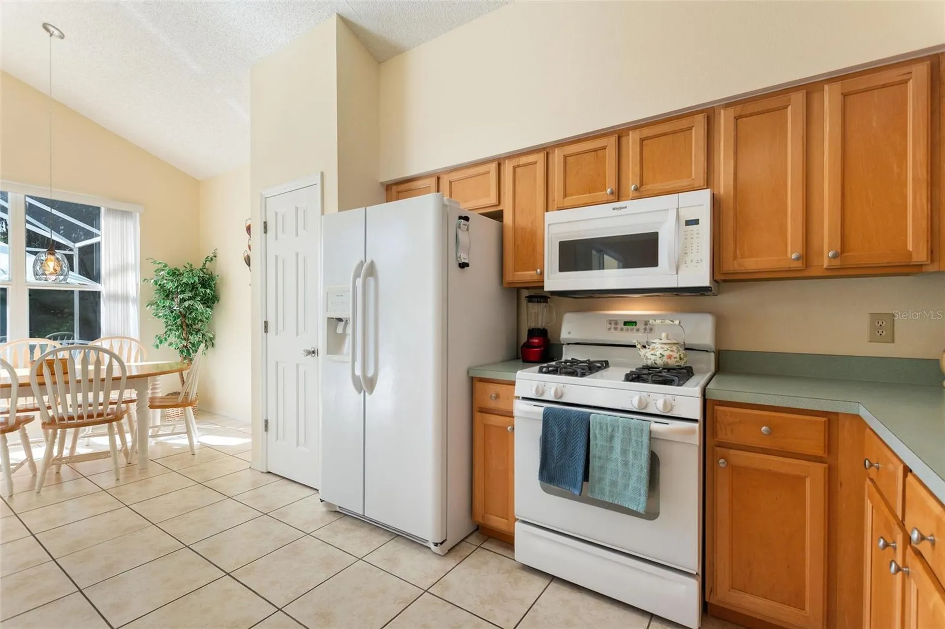 653 Jaybee Avenue Davenport FL 33897