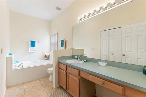 653 Jaybee Avenue Davenport FL 33897