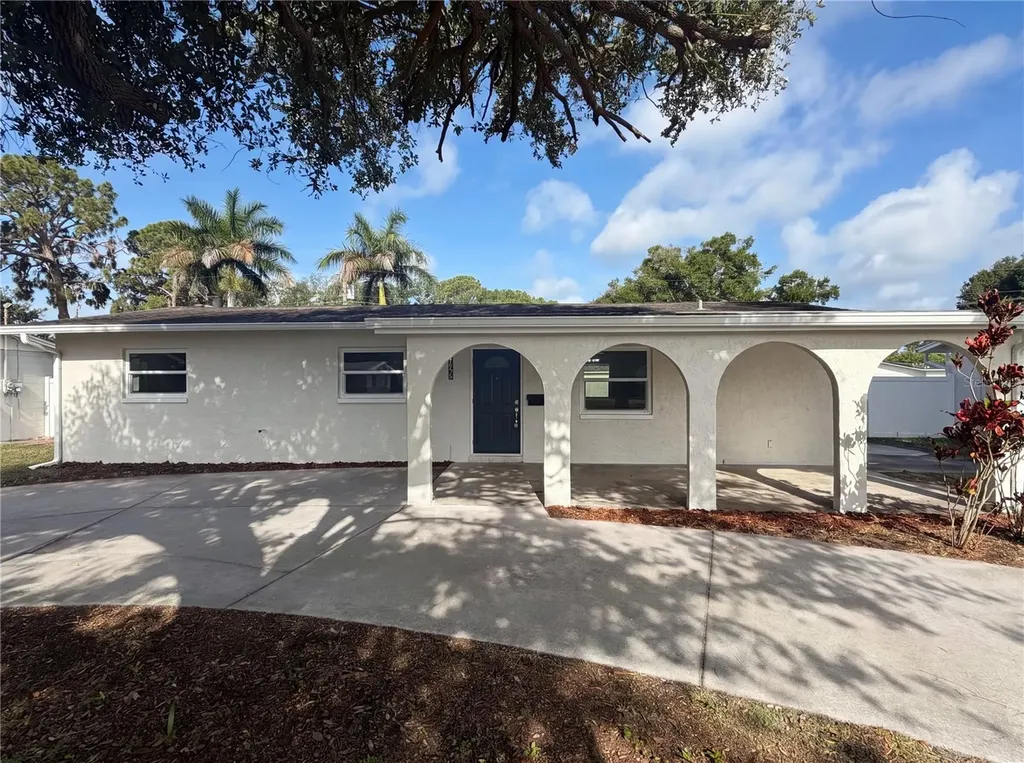 2890 53rd Street N St Petersburg FL 33710