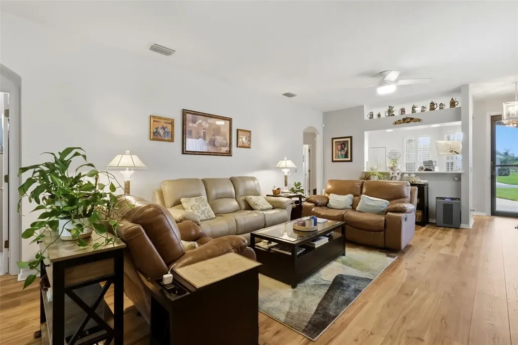 27429 Desert Rose Court Leesburg FL 34748