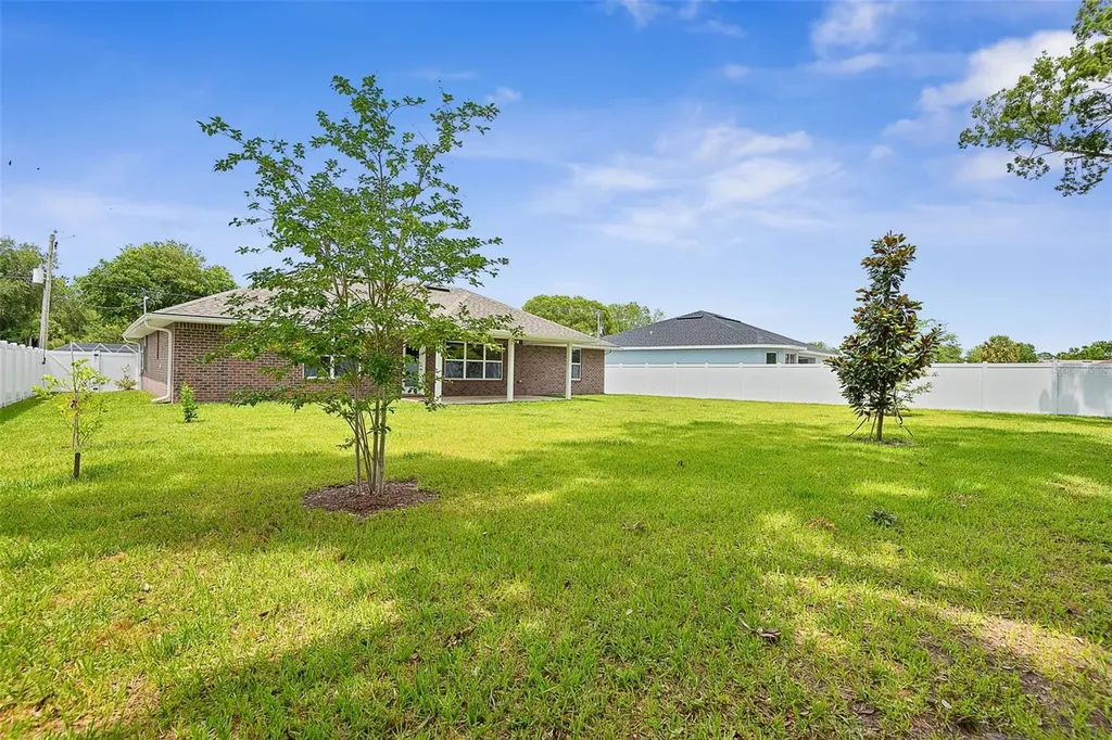 8 Persimmon Drive Palm Coast FL 32164