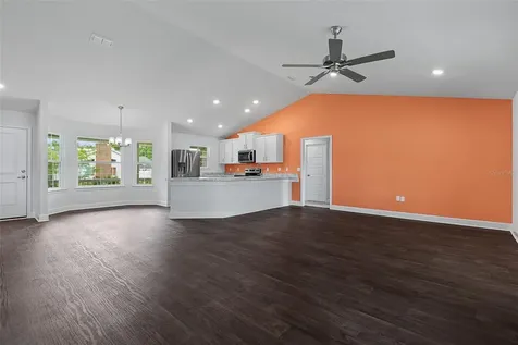 8 Persimmon Drive Palm Coast FL 32164