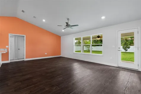 8 Persimmon Drive Palm Coast FL 32164