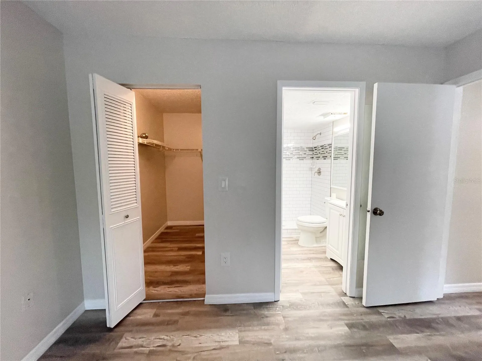 1182 Pine Ridge Circle W Tarpon Springs FL 34688