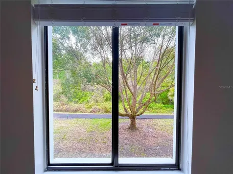 1182 Pine Ridge Circle W Tarpon Springs FL 34688