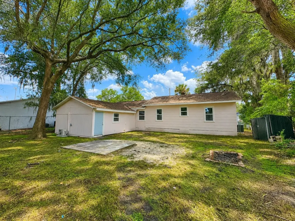 329 S Osceola Street Deland FL 32724