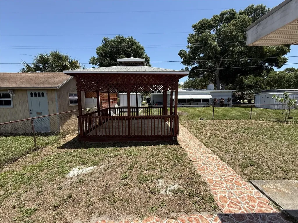 6535 16th Street N St Petersburg FL 33702