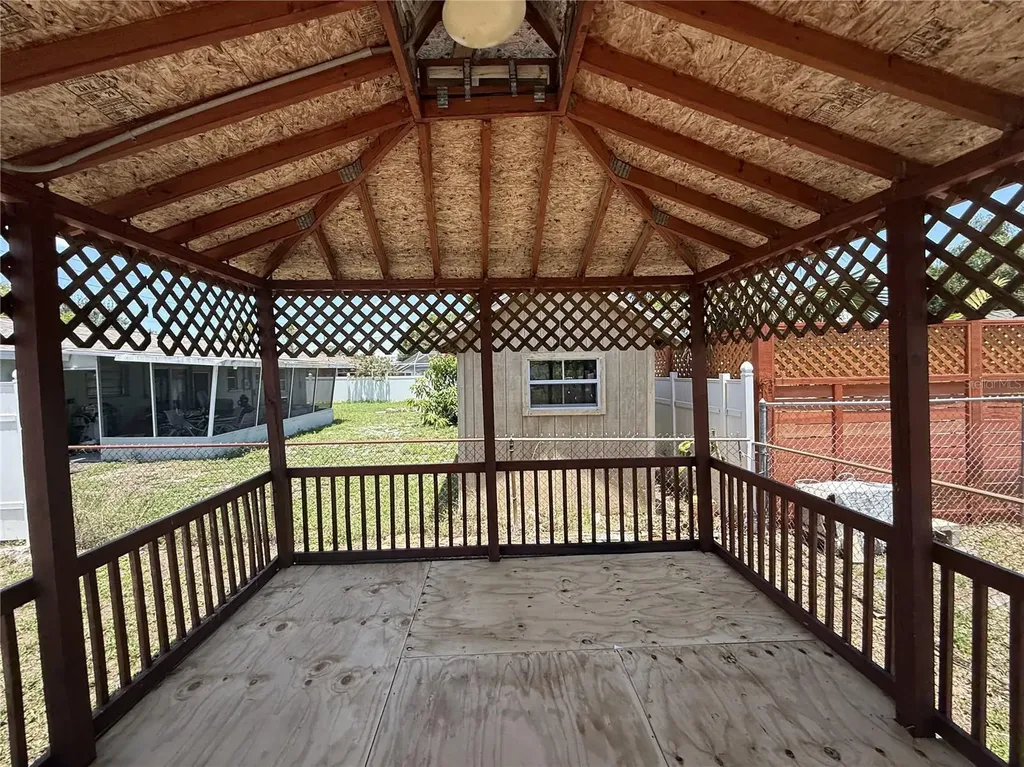6535 16th Street N St Petersburg FL 33702