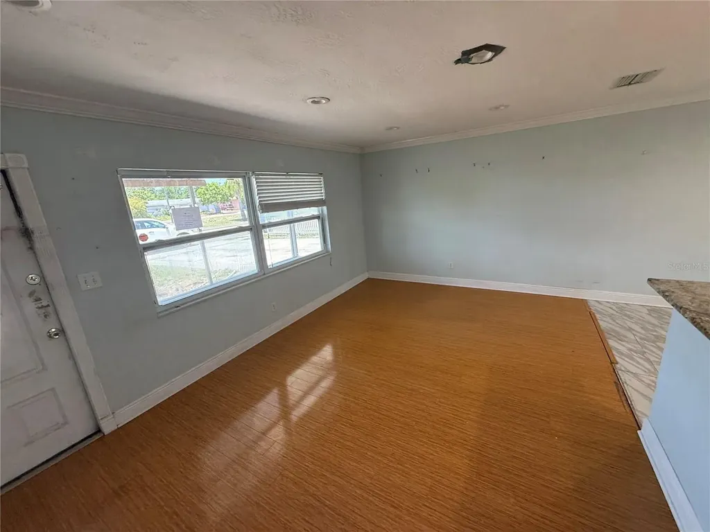 6535 16th Street N St Petersburg FL 33702