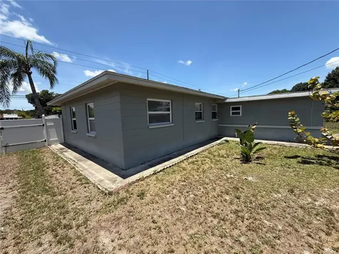 6535 16th Street N St Petersburg FL 33702